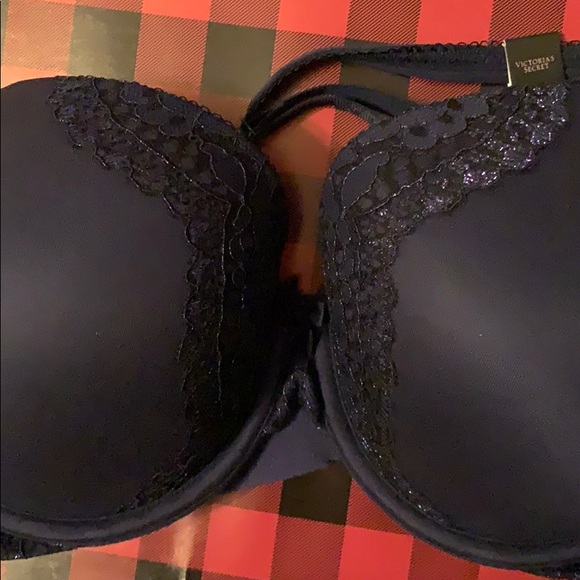 NWT Victoria’s Secret body by Victoria bra 34DD - Picture 4 of 4
